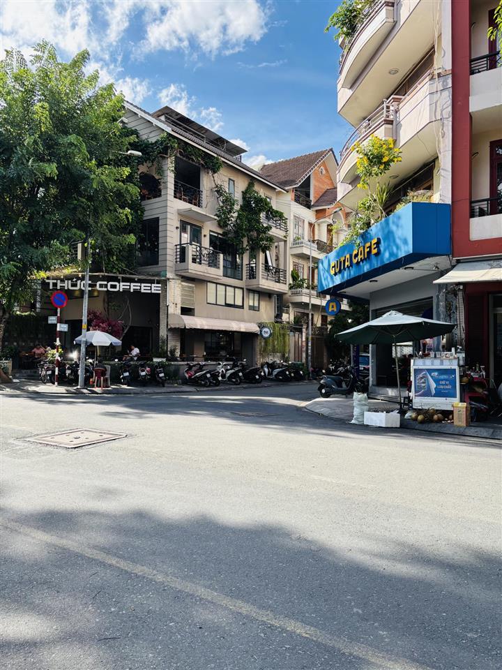 Mặt tiền hoa phượng, khu phan xích long 72m², 5 tầng, 6pn, ngang 4m, 29,999 tỷ
