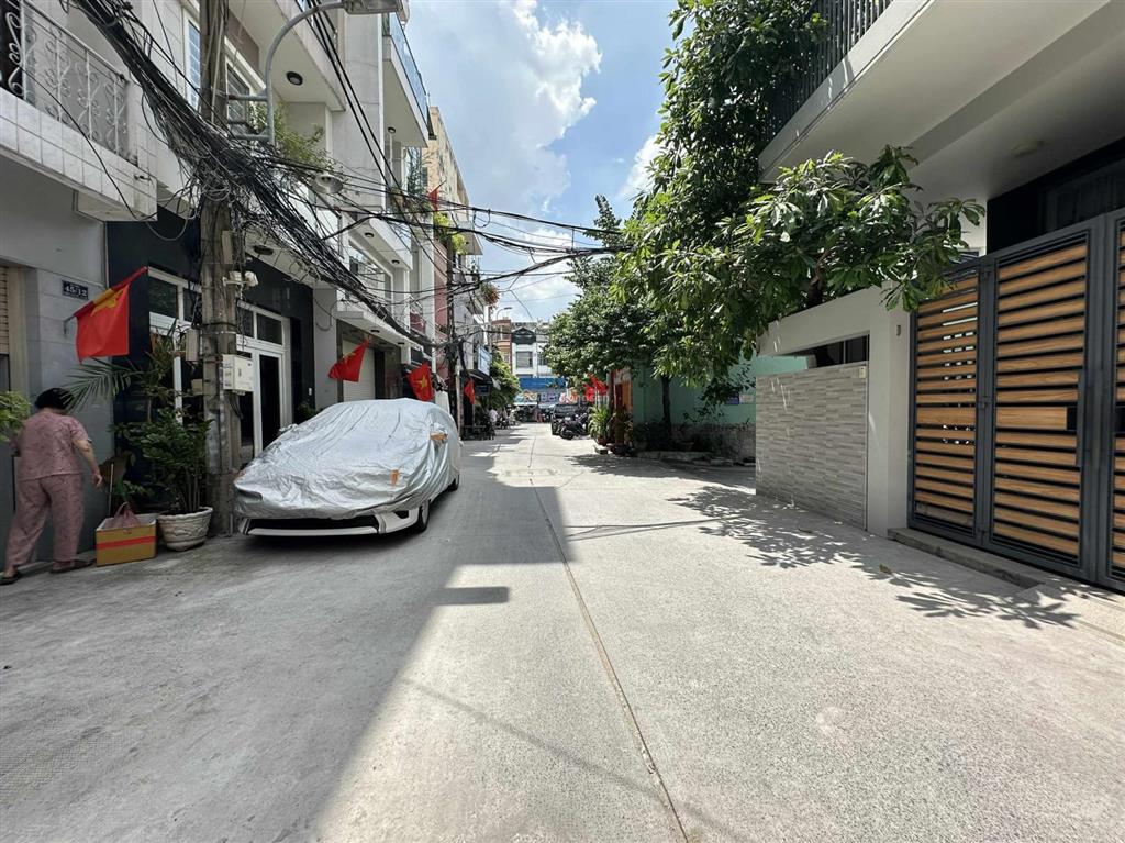Bán căn nhà mới, full nội thất, 69m2, 3 pn, nở hậu, nguyễn văn đậu