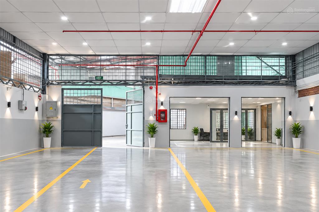 Cho thuê kho  xưởng đẹp gần ql1a  aeon bình tân | xe container ra vào
