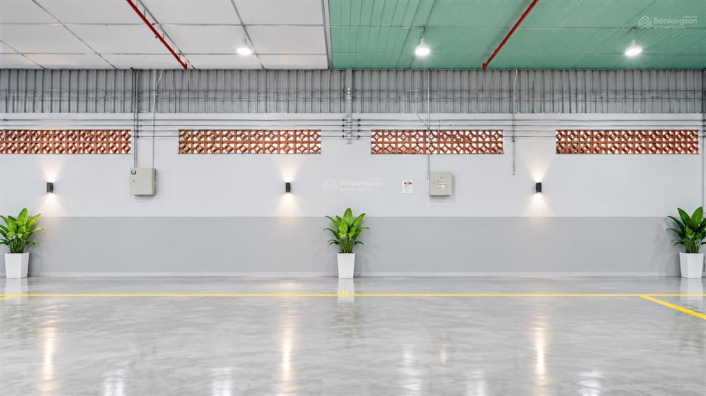 Cho thuê kho  xưởng đẹp gần ql1a  aeon bình tân | xe container ra vào