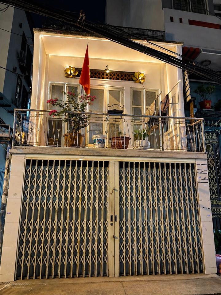 Chính chủ  chỉ 9.3 tỷ sở hữu nhà hẻm xe tải sát quận 1 khu vực khan hiếm  lê văn duyệt