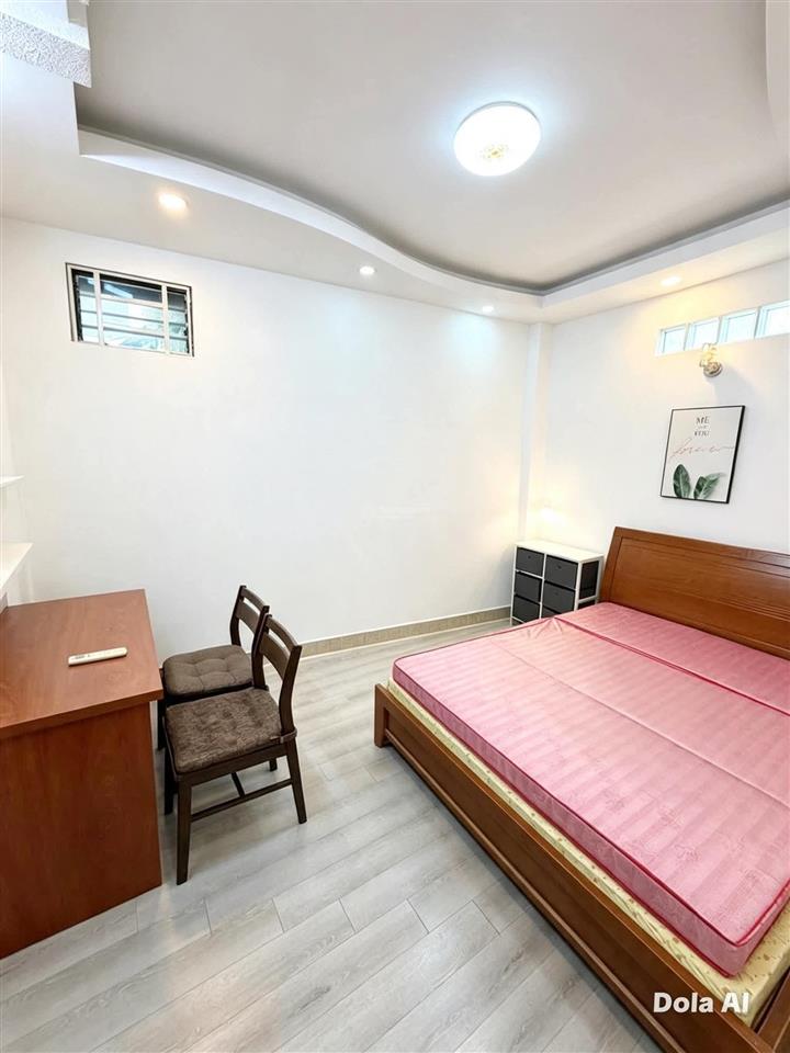 Phan đăng lưu  phú nhuận  5pn 5wc  tặng nội thất  vài bước ra pxl  8,3 tỷ