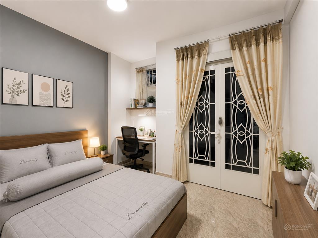 8,89 tỷ  nhà mới 4 tầng btct  khu vip phan đăng lưu btct 40m vuông đẹp