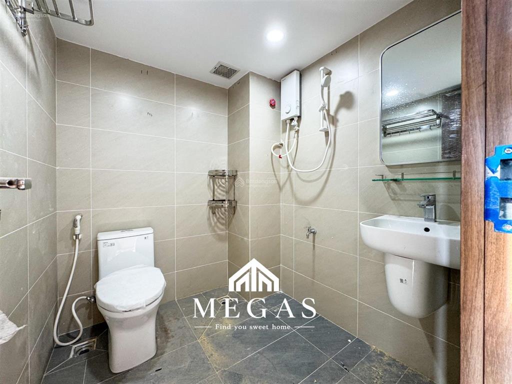 Khai trương căn hộ mới 100% full nội thất mới 100% ngay ngã tư bình thái