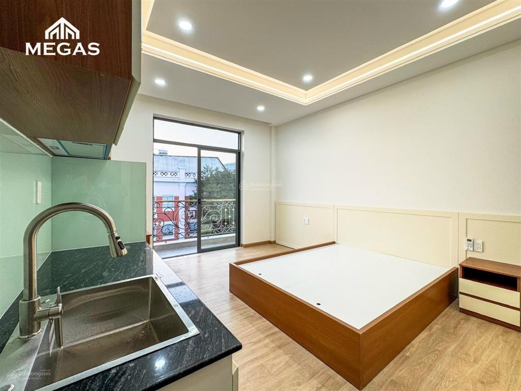 Trống sẵn studio ban công siêu thoáng ngay kdc cityland