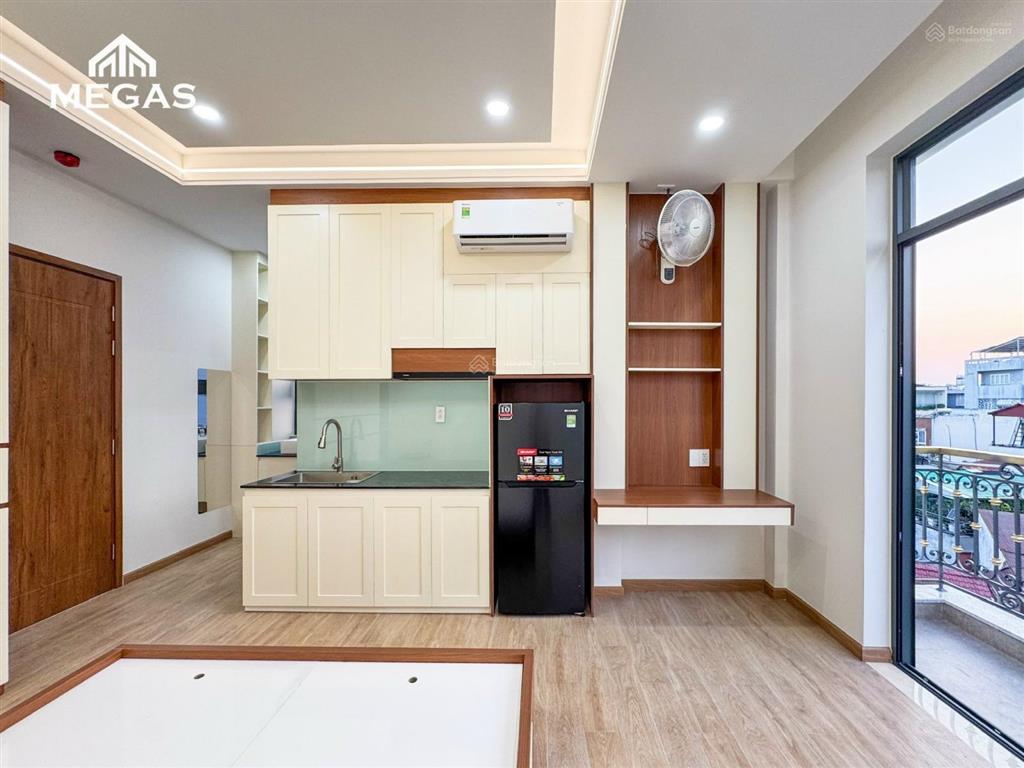 Trống sẵn studio ban công siêu thoáng ngay kdc cityland