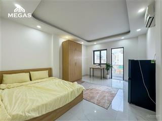 Studio ban công full nội thất siêu thoáng ngay emart phan văn trị