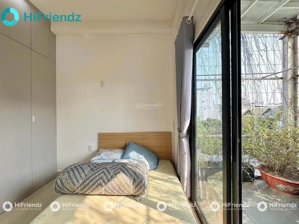 Studio 1 người ở full nội thất ban công siêu mát ngay dương quảng hàm