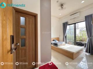 Studio 1 người ở full nội thất ban công siêu mát ngay dương quảng hàm