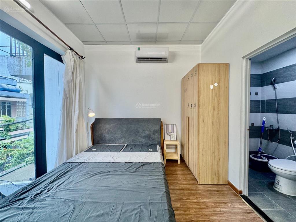 Trống sẵn căn studio full nội thất siêu thoáng ngay lotte mart nguyễn văn lượng