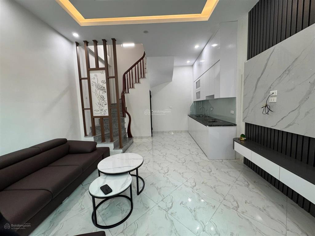 Bán gấp nhà 5 tầng, 30.8m2, full nội thất tại ngãi cầu, an khánh, hoài đức, 5.2 tỷ rẻ nhất an khánh