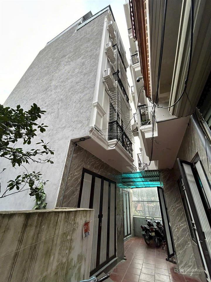 Bán gấp nhà 5 tầng, 30.8m2, full nội thất tại ngãi cầu, an khánh, hoài đức, 5.2 tỷ rẻ nhất an khánh