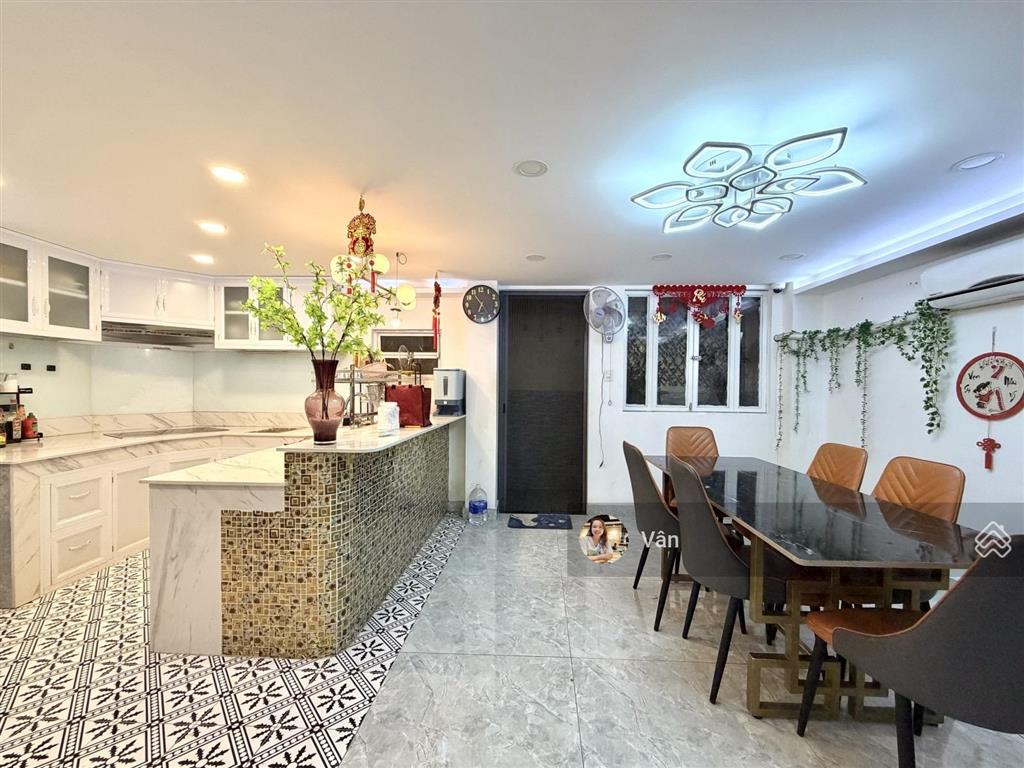 Bán gấp nhà mặt phố 64m2, 4pn + 5wc, 13,5 tỷ tại đường số 17, p hiệp bình chánh, tp.thủ đức
