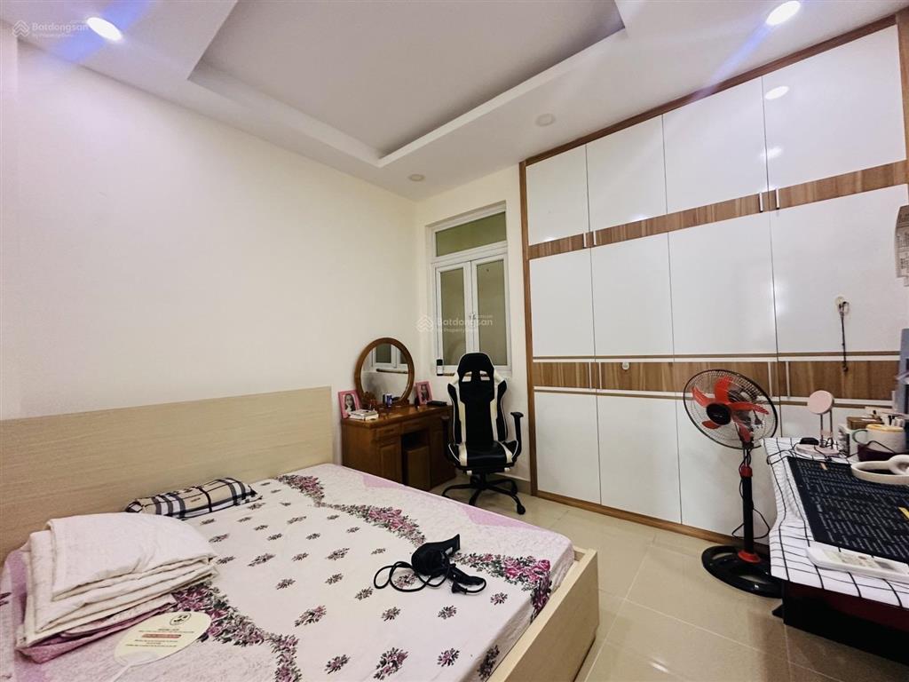 Nhà 4 tầng kiên cố  xe tải đậu cửa  ngang 5m bề thế hiệp bình chánh nhỉnh 7 tỷ