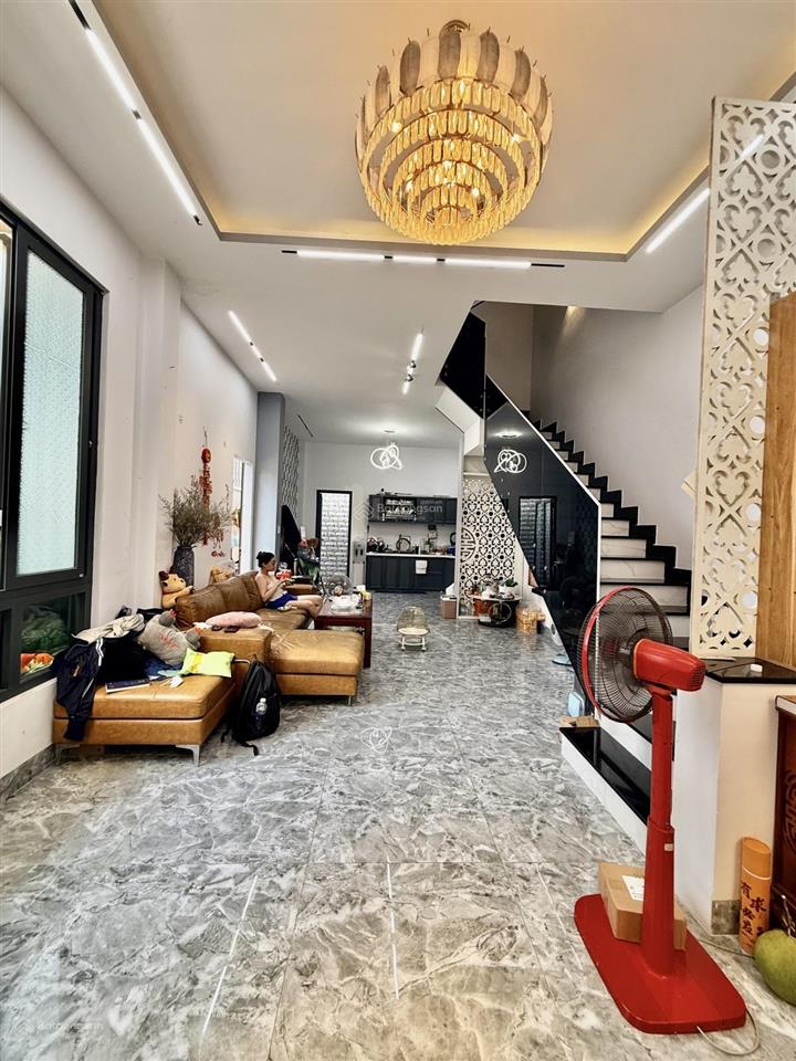 Đường 38 hiệp bình chánh tp thủ đức cũ nay là tp hồ chí minh, 68m2 ngang 5.3m 8 tỷ 3
