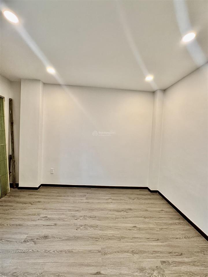 Chung cư mới đẹp  có thang máy  54m2  2pn  2 wc  phan văn trị  phường 11, bình thạnh 3 tỷ 3