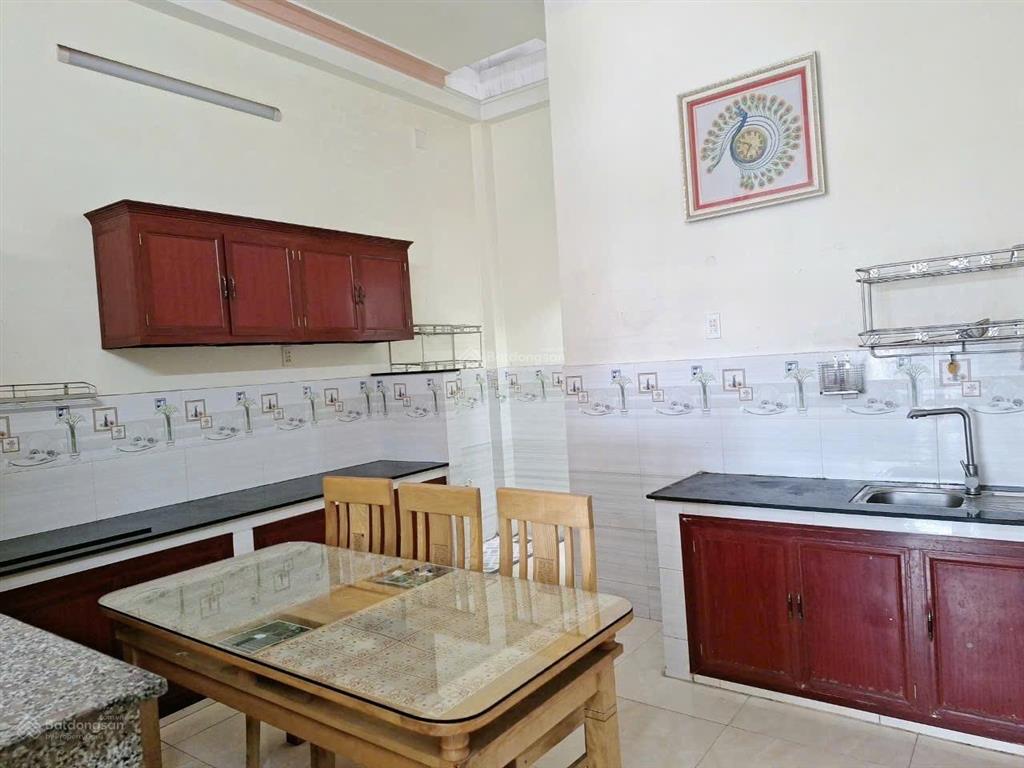 Tô ngọc vân  khu phân lô  3 tầng btct  xe tải thông  chỉ 6 tỷ nhỉnh