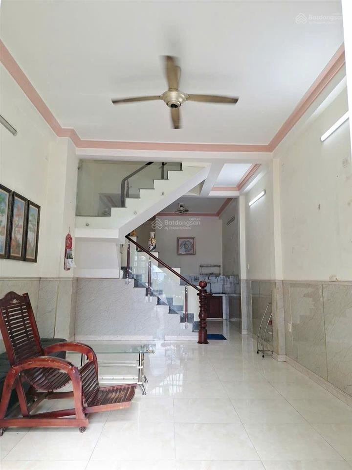 Tô ngọc vân  khu phân lô  3 tầng btct  xe tải thông  chỉ 6 tỷ nhỉnh