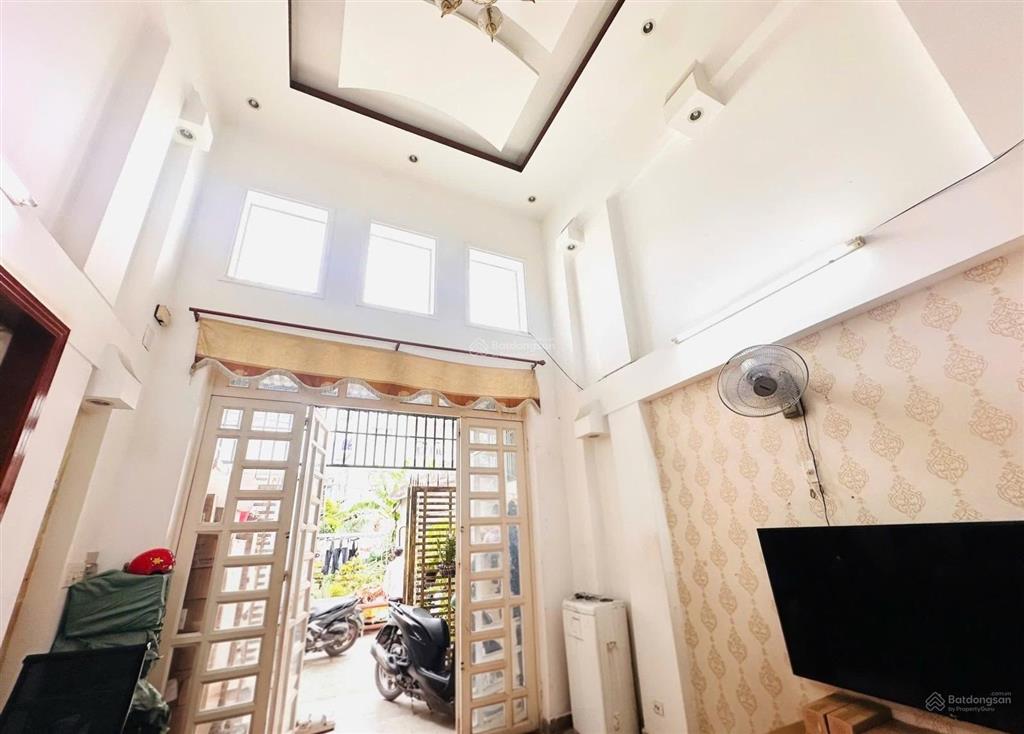  xe hơi đậu cửa 1 trục  đường số 49 hiệp bình chánh  hoàn công chuẩn  56m2  3 lầu nhỉnh 6 tỷ