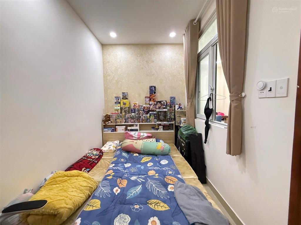 Phạm văn đồng 300m gigamall hẻm ôtô tránh 3 tầng + st 4pn 8 tỷ nhỉnh