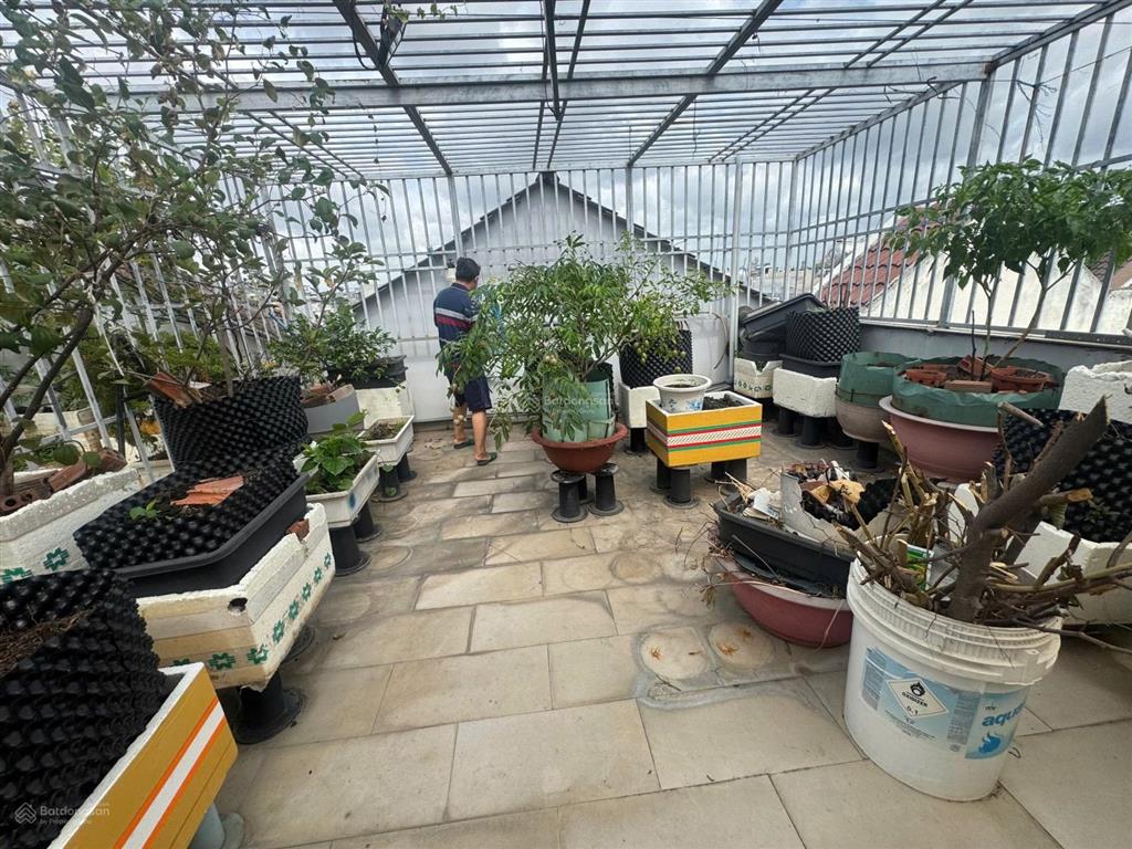 Hẻm xe hơi  nhà đẹp ở ngay  hiệp bình chánh 6 tỷ 2