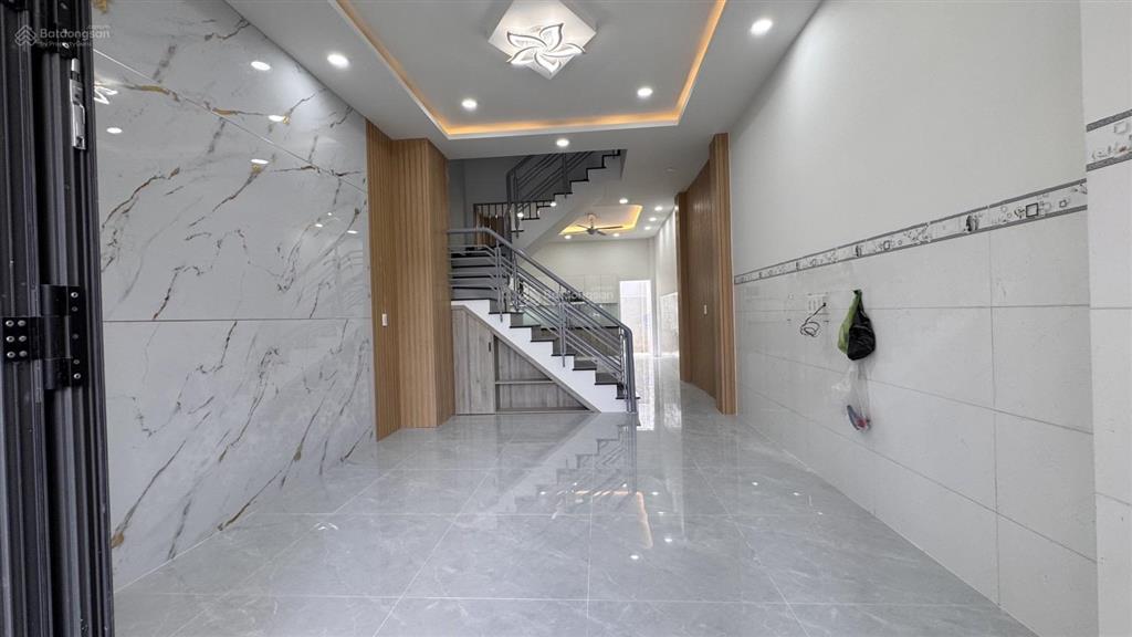 Ngô chí quốc 4 tầng đường 10m  hoàn công đầy đủ  chỉ 5 tỷ nhỉnh