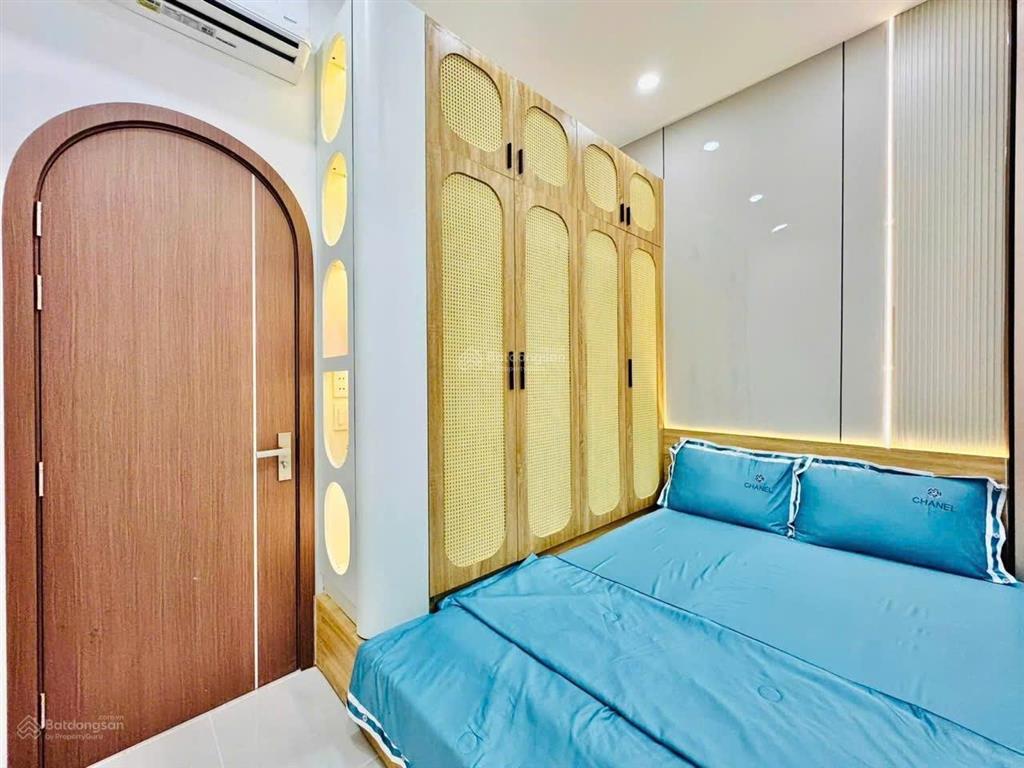 Bán nhà phường 11 gò vấp  37,2m2  3pn  hẻm thông  nhà đẹp nội thất cao cấp 4,8 tỷ