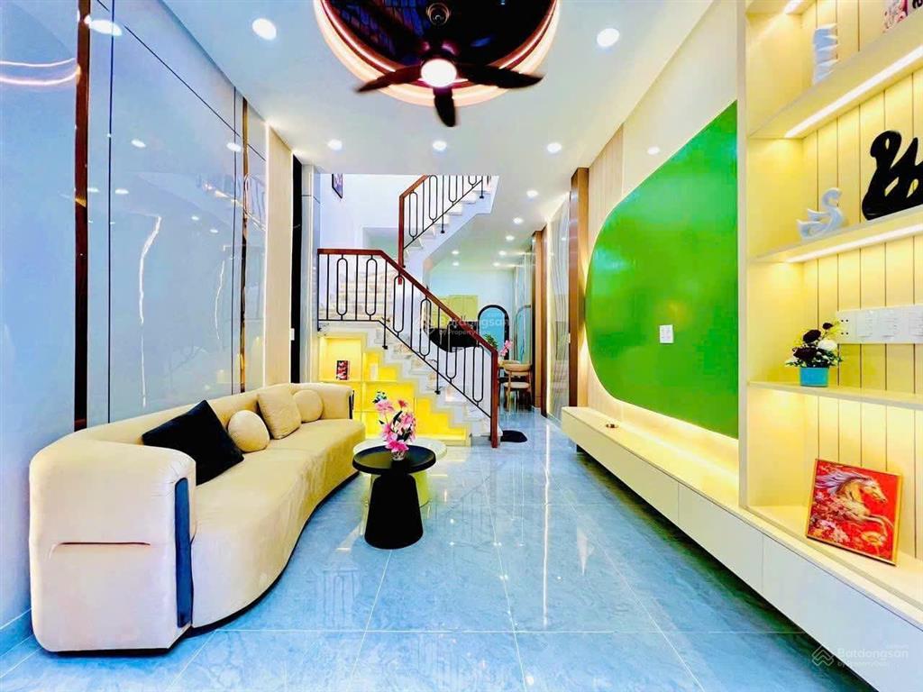 Bán nhà phường 11 gò vấp  37,2m2  3pn  hẻm thông  nhà đẹp nội thất cao cấp 4,8 tỷ