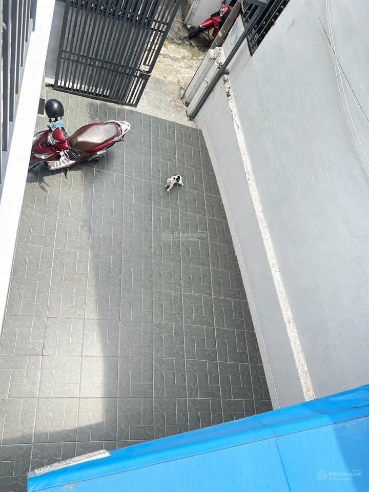 Nhà đường 13 thủ đức | 64m 2 tầng 3pn 2wc  có pn trệt | chỉ 4 tỷ nhỉnh