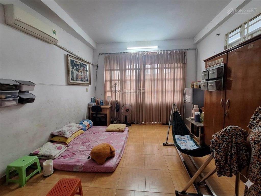 110m2  nhà 3 tầng  ngay chợ thủ đức 5 tỷ 1 trường thọ