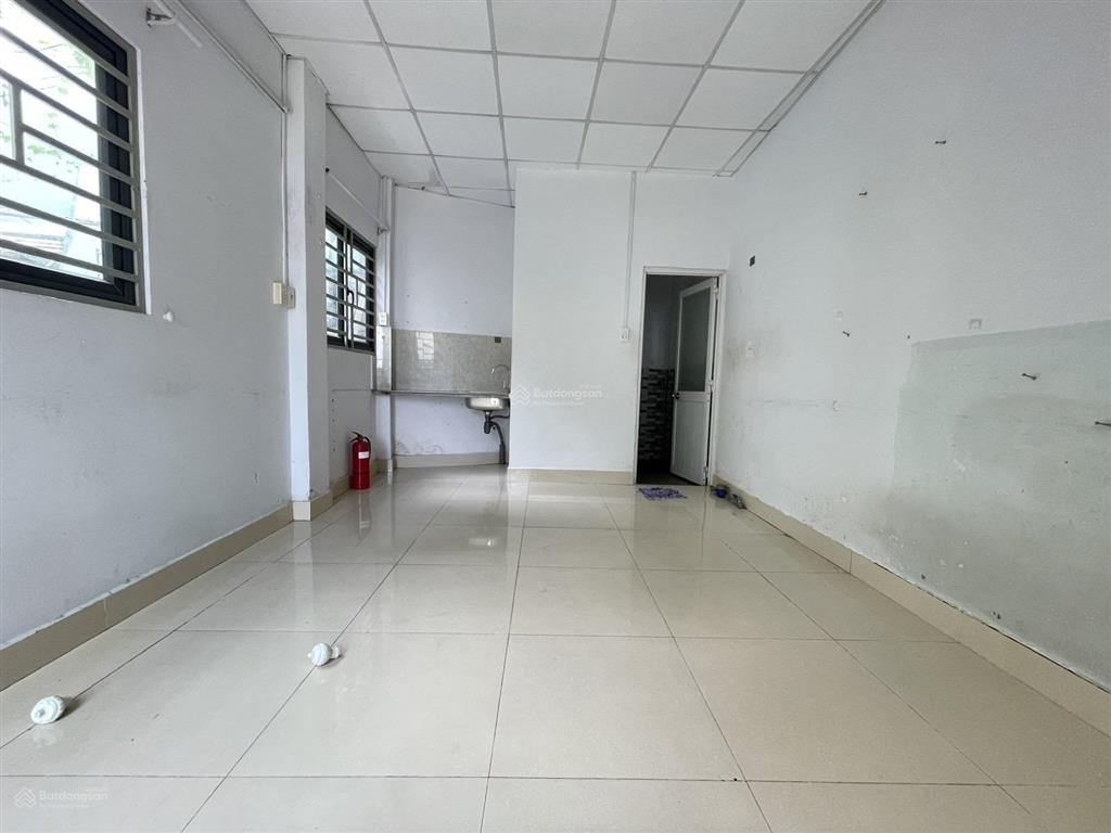 Chủ gấp bán đi định cư  giảm mạnh 1 tỷ  154m2 ngang lớn hơn 10m  50m ra hxh 150m ra mặt tiền