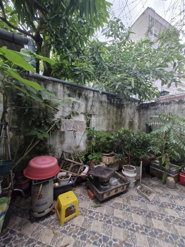 Cạnh vành đai 2, nhà c4, 1 căn ra hẻm xe hơi ngay linh đông, 99m2, ngang 4.5m, giá chỉ 4.2 tỷ