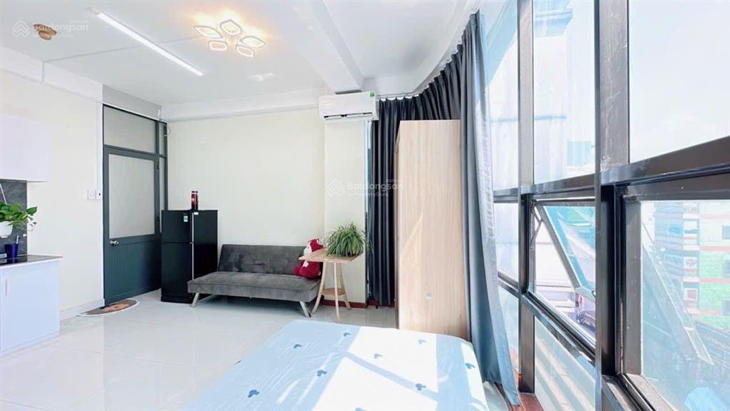 Cho thuê căn hộ cửa sổ lớn  thang máy, bảo vệ  gần đh hồng bàng, hutech, ngã 4 hx   0366 197 ***