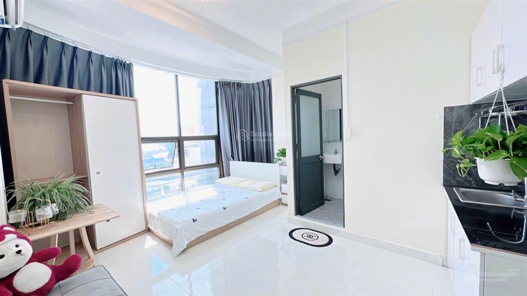 Cho thuê căn hộ cửa sổ lớn  thang máy, bảo vệ  gần đh hồng bàng, hutech, ngã 4 hx   0366 197 ***