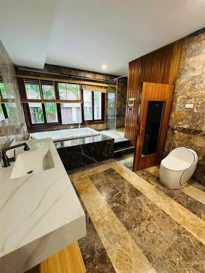 Vip khu phân lô mạc thái tổ tt cầu giấy 60mx7t,mt5m giá 37 tỷ thang máy ô tô tránh vỉa hè sát phố