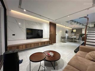 Bán căn nhà mặt ngõ chu văn an