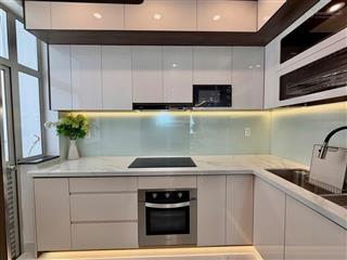 Cần bán căn góc 3 phòng ngủ sky garden 1, trung tâm phú mỹ hưng