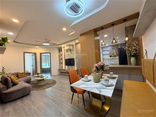 Cần bán căn hộ sky garden 1  trung tâm phú mỹ hưng (nhà mới 100%)
