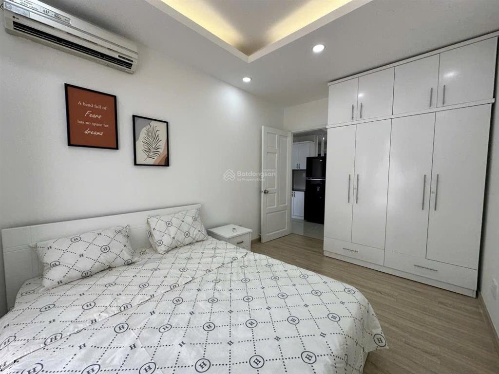 Cần bán căn góc sky garden 3, trung tâm phú mỹ hưng