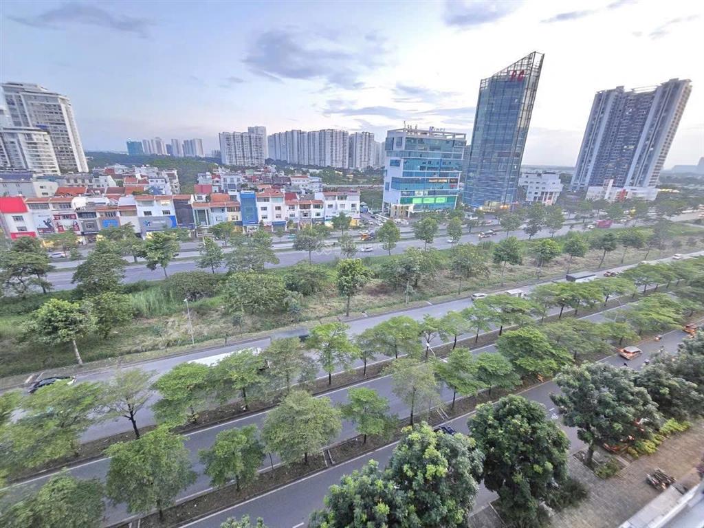 Bán gấp căn hộ duplex sky garden 1 phú mỹ hưng (giá bán tốt nhát thị trường)