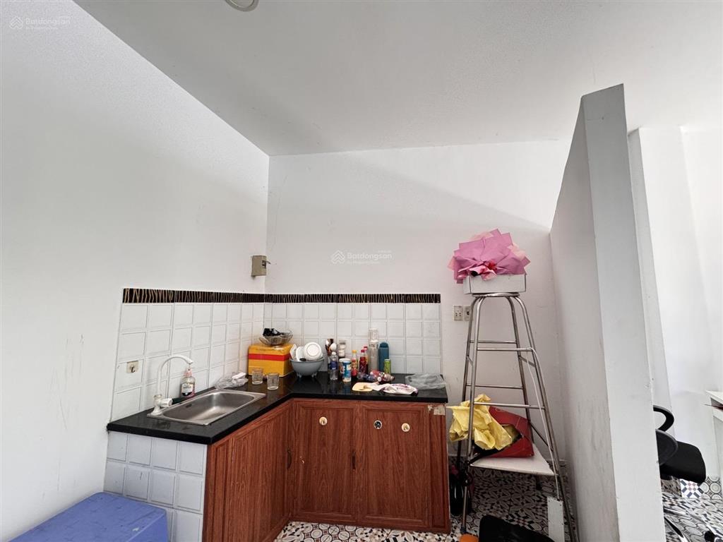 Mặt tiền tô ký  ngay cvpm quang trung  gần trường nguyễn du  2 mặt tiên kinh doanh đa ngành nghề