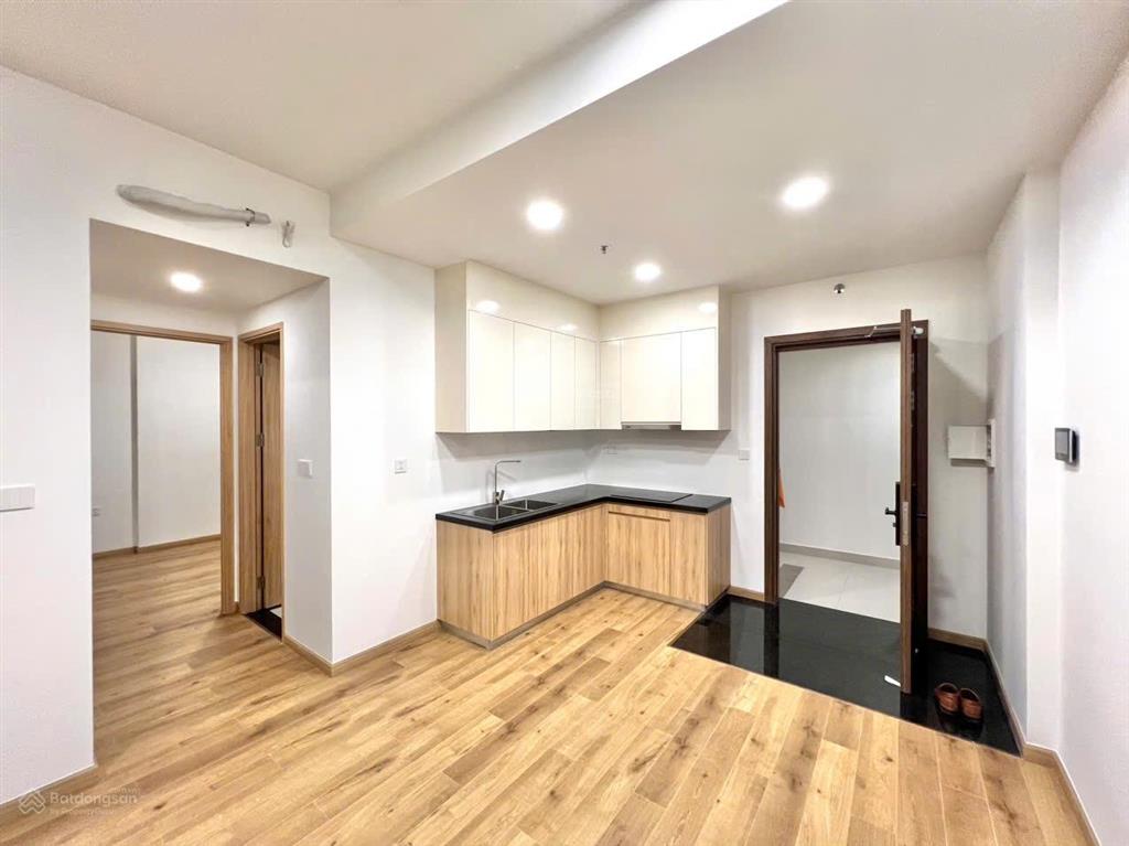 Cho thuê akari 56m2 có ml 8 triệu, 75m2 ntcb 8.5 triệu, full nt 11 triệu có slot ô tô & ngắn hạn
