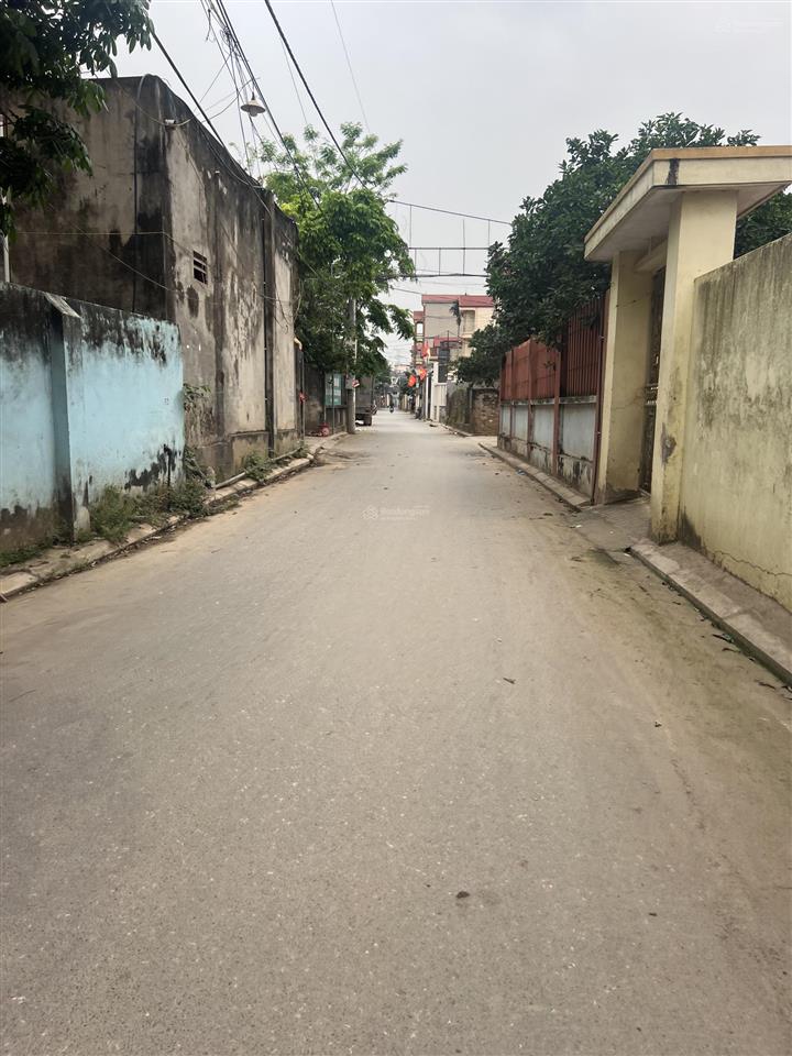 Em trai em cần tiền cho con đi du học nước ngoài muốn bán gấp lô đất phù trì quang minh giá 3tỷ