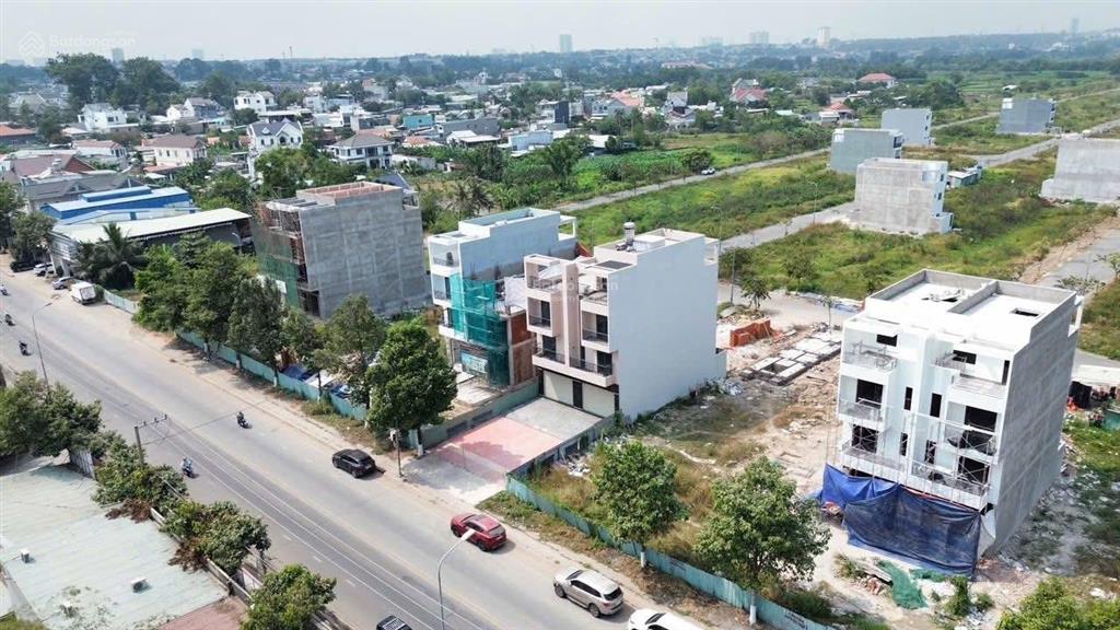 Chính chủ bán lô đất đối diện công viên 1,25 tỷ đông bình dương