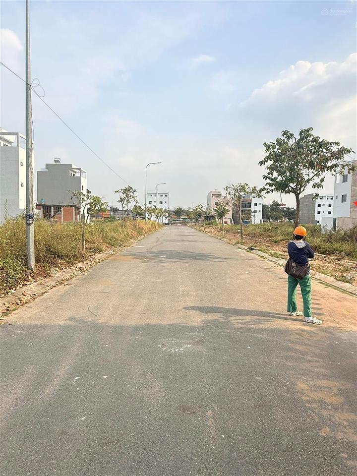 Chính chủ bán lô đất đối diện công viên 1,25 tỷ đông bình dương