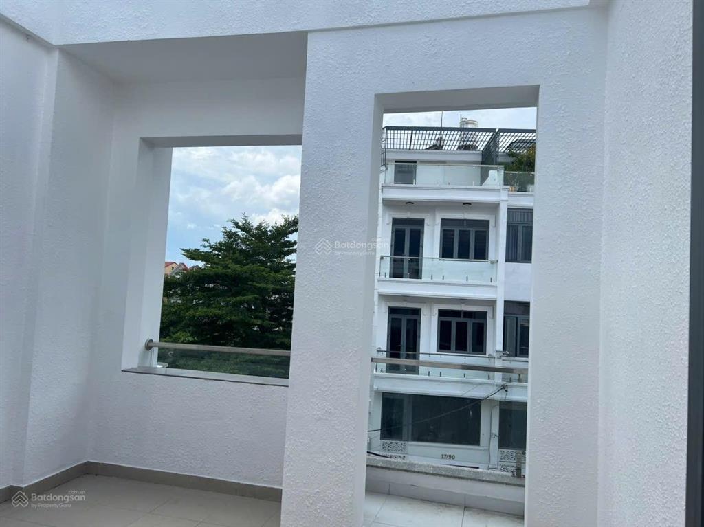 Bán nhà nguyên căn 3pn, 5wc, sân thượng 17/69 huỳnh thị đồng, nhà bè