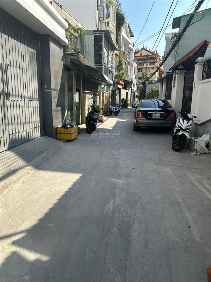Bình thạnh hẻm xe hơi hơn 60m2 3pn chỉ 7,94 t.ỉ
diện tích đất hơn 60m2, có sân vườn siêu xinh