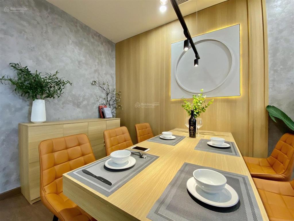 Chính chủ cần bán căn hộ 3pn 110m2 tại hn paragon, sẵn sổ hồng sang tên