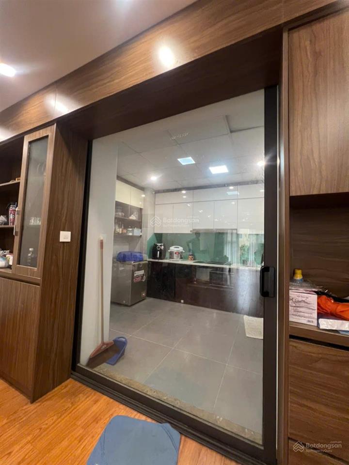 Cần cho thuê căn hộ 3pn chung cư hn paragon diện tích 140,5m², đóng 3 cọc 1