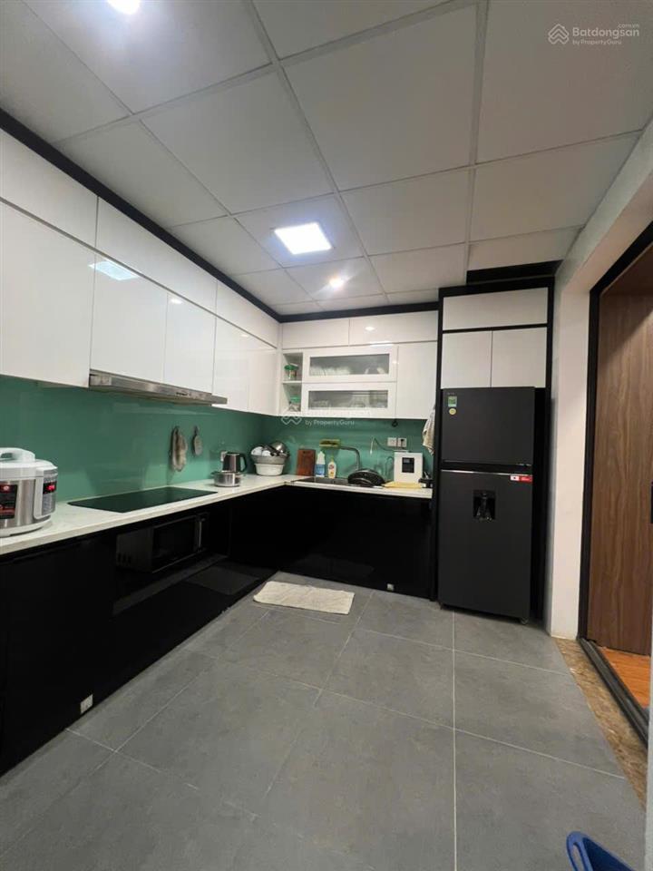 Cần cho thuê căn hộ 3pn chung cư hn paragon diện tích 140,5m², đóng 3 cọc 1